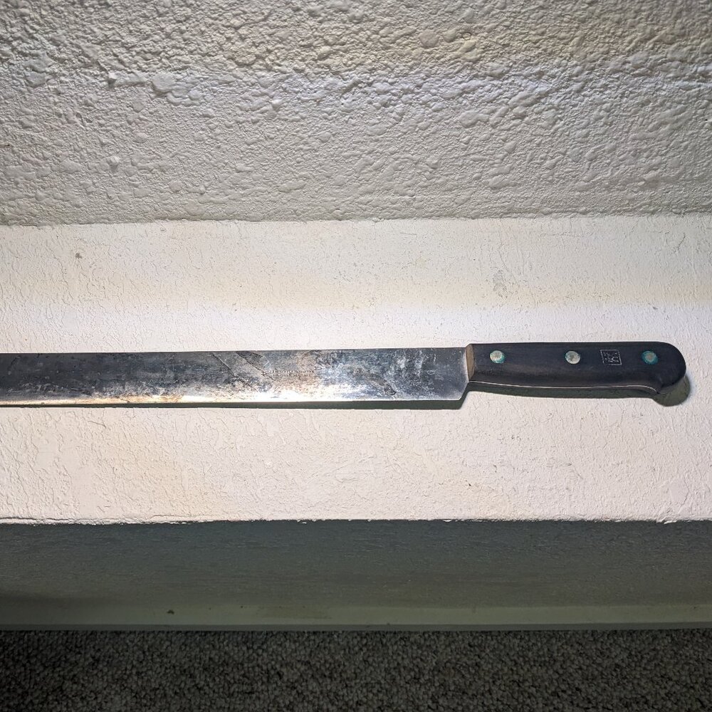 J.A. Henckels Twinworks Germany 114-14" slicer knife